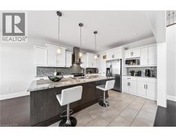 557 MILLSTREAM Drive - 14