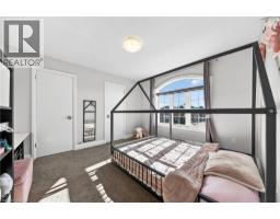 557 MILLSTREAM Drive - 32