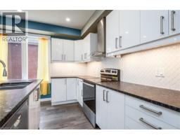 15 HERLAN Avenue - 19