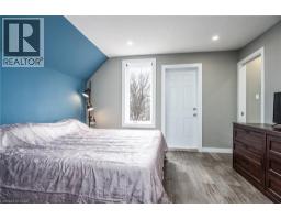 15 HERLAN Avenue - 25