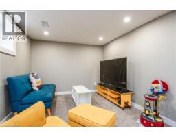 15 HERLAN Avenue - 40