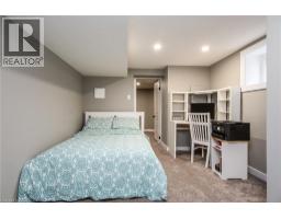 15 HERLAN Avenue - 42