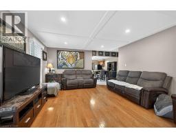 208 MEADOWBROOK Drive - 16