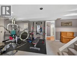 208 MEADOWBROOK Drive - 30