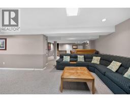 208 MEADOWBROOK Drive - 33