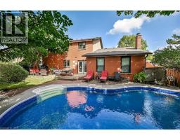 208 MEADOWBROOK Drive - 40