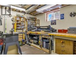 11 RAISING MILL Gate - 40