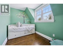 63 CLAREMONT Avenue - 23