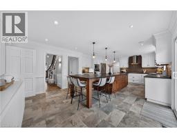 370 GREEN ACRES Drive - 17