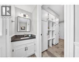 370 GREEN ACRES Drive - 21