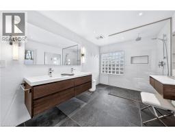 370 GREEN ACRES Drive - 26