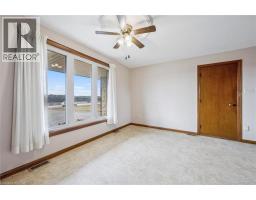 5109 WHITELAW Road - 18