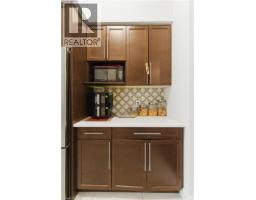 2000 MADDEX Way - 13