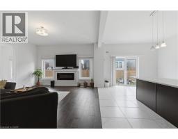 2000 MADDEX Way - 17