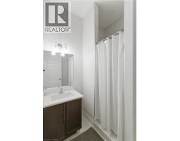 2000 MADDEX Way - 19