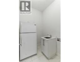 2000 MADDEX Way - 21