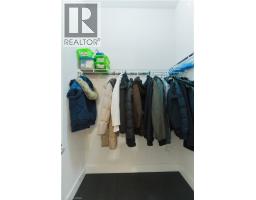 2000 MADDEX Way - 23