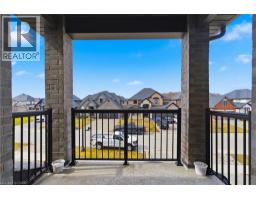 2000 MADDEX Way - 40