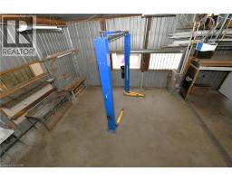 1094 BLEAMS Road - 39