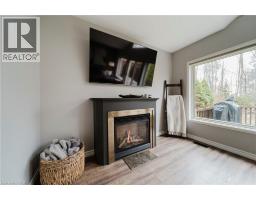 20 FORREST Avenue W UnitNo. 13 - 18