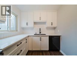 20 FORREST Avenue W UnitNo. 13 - 7