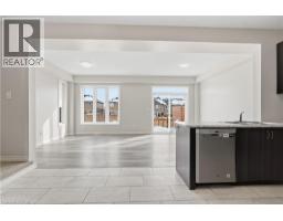 120 LINKS Crescent - 14