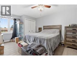 6 BANNISTER Street - 13