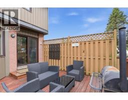 6 BANNISTER Street - 34