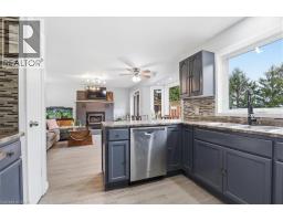 6 BANNISTER Street - 4