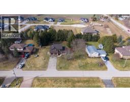 6 BANNISTER Street - 42