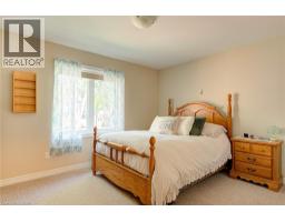 47 IRVING Drive - 16