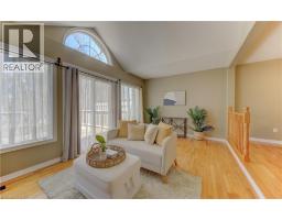 20 FORREST Avenue W UnitNo. 10 - 15