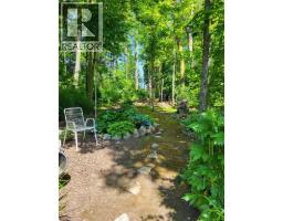 20 FORREST Avenue W UnitNo. 10 - 42