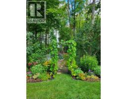 20 FORREST Avenue W UnitNo. 10 - 44