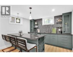 239 CORRIE Crescent - 41