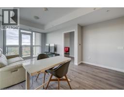 60 W CHARLES Street W UnitNo. 1805 - 11