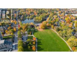 60 W CHARLES Street W UnitNo. 1805 - 30