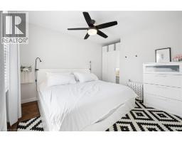 257 MELROSE Street - 17