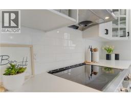 80 EVERGLADE Crescent - 17