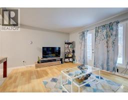 206 GREEN VALLEY Drive UnitNo. 30 - 5