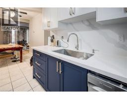 206 GREEN VALLEY Drive UnitNo. 30 - 9