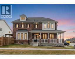 70 FLEMING Crescent - 2