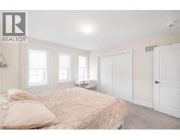 70 FLEMING Crescent - 27