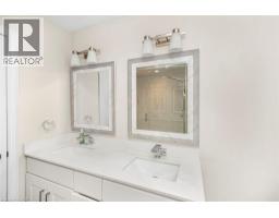 70 FLEMING Crescent - 36