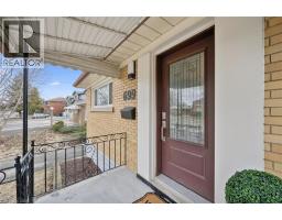 699 FREDERICK Street - 4