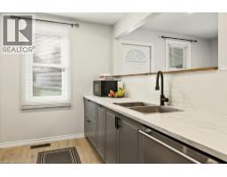 259 METCALFE Street N - 14