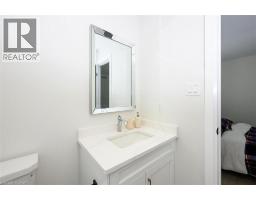 58 PEACHLEAF Lane - 24