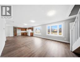 75 ROBINSON Road - 37