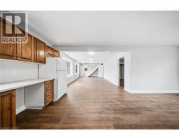 75 ROBINSON Road - 38