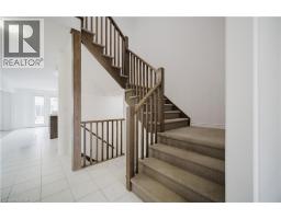 19 MCLAREN Avenue - 21